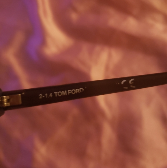 🐞 SOLD 🐞 Tom Ford sunglasses - Picture 3 of 8